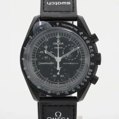 Omega x swatch Speedmaster missions Toe