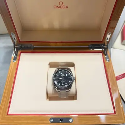 Omega Seamaster Aqua Terra Model Official