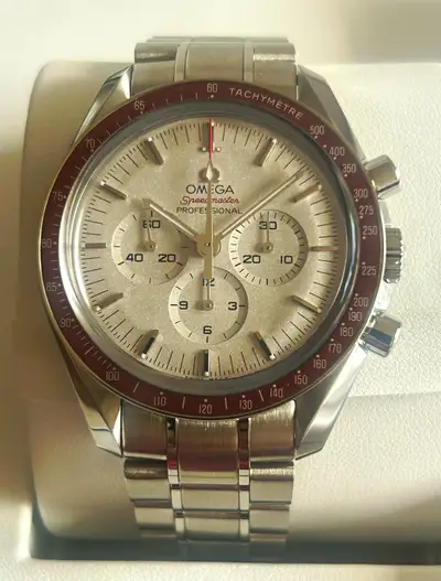 Omega Speedmaster Tokyo 'Rising Sun' Red