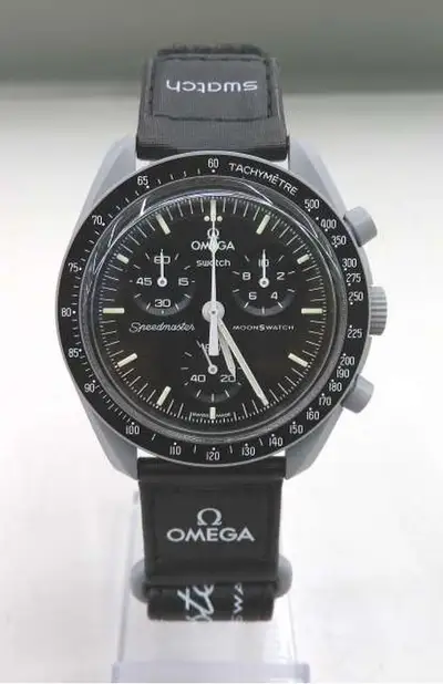 Omega Speedmaster SO33M100 Moon Mission with
