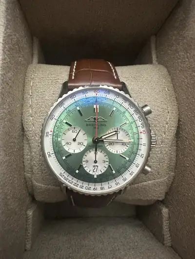Breitling NAVITIMER B01 AB0139 SS Leather