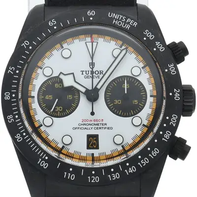 Tudor Black Bay Chrono Carbon 25