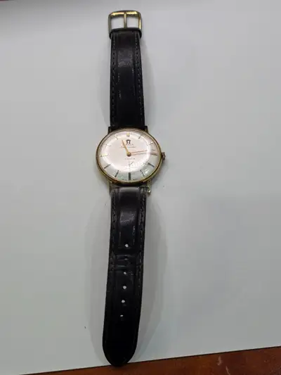 Omega Seamaster 18K yellow gold