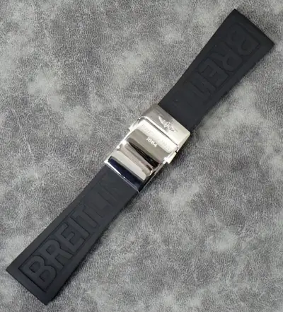 Breitling Navitimer Rubber Strap Buckle Black