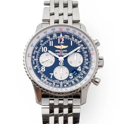 Breitling Navitimer 01 AB0120 B01 Chronograph