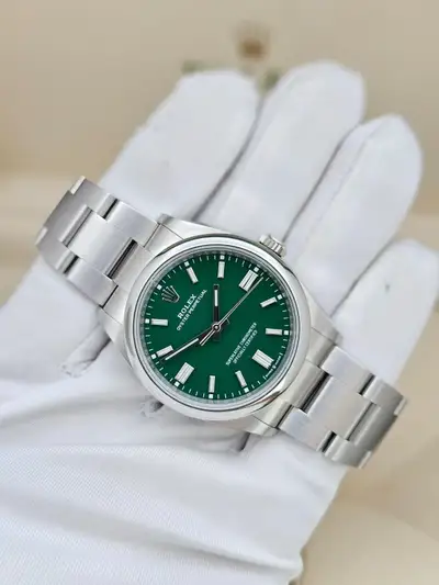 Rolex Oyster Perpetual 126000