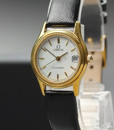 Omega "N Omega Seamaster 1426 Gold White