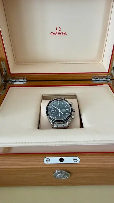Omega Speedmaster triple date Mark 40