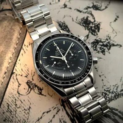 Omega Speedmaster 1990S