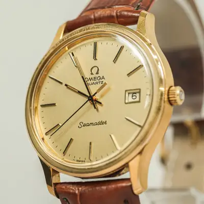Omega **NEAR OMEGA Seamaster Cal.1342 Qz Push