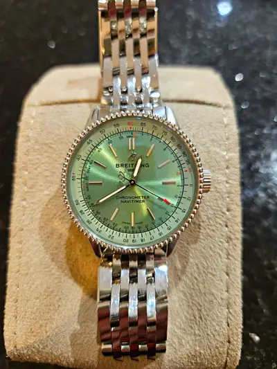 Breitling Navitimer 35 A17395 Chronometer