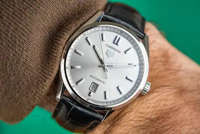 TAG Heuer Carrera Date Calibre 5