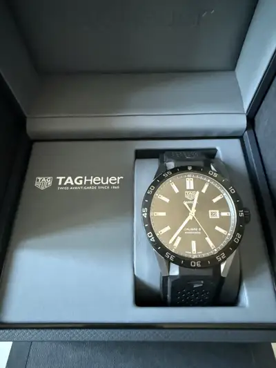 TAG Heuer Carerra Calibre 5 (SAR2A80.FT6049)