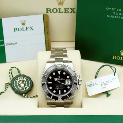 Rolex Rolex Submariner Date 116610LN 40mm Black Dial Stainless Steel 2020 Box & Papers