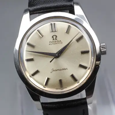 Omega Near OMEGA Seamaster Cal.552