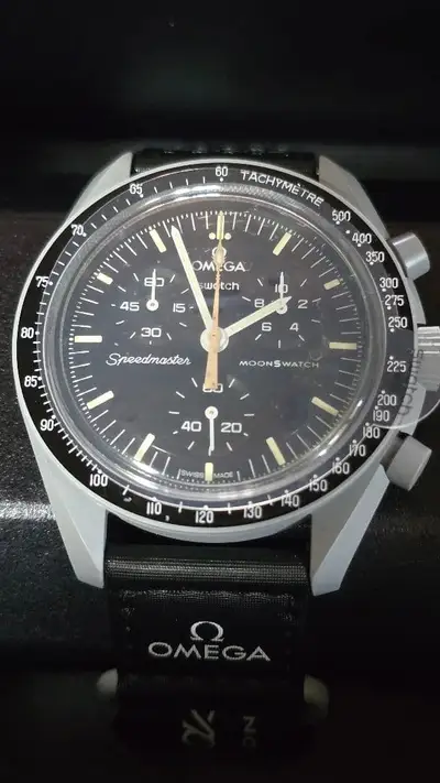 Omega Moonshine Gold Speedmaster From Japam