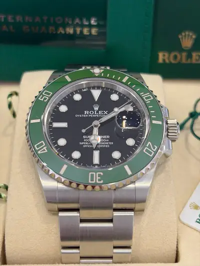 Rolex Rolex Submariner - Unworn - 126610LV - Starbucks - 2025 - Full Set
