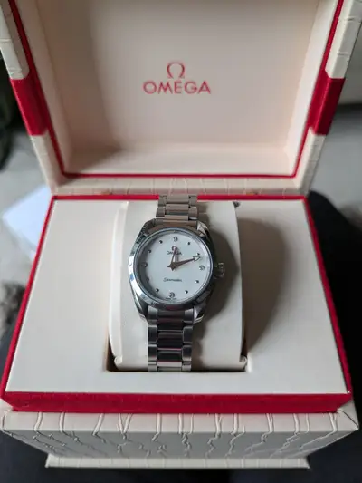 Omega Aqua Terra