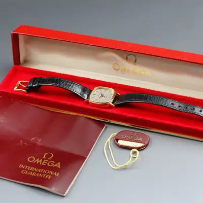 Omega Seamaster w/ Paper Womens Cal.1426