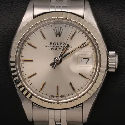 Rolex Date 6917 Fluted Gold Bezel