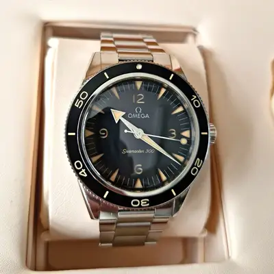 Omega Seamaster 300 Master Chronometer Black