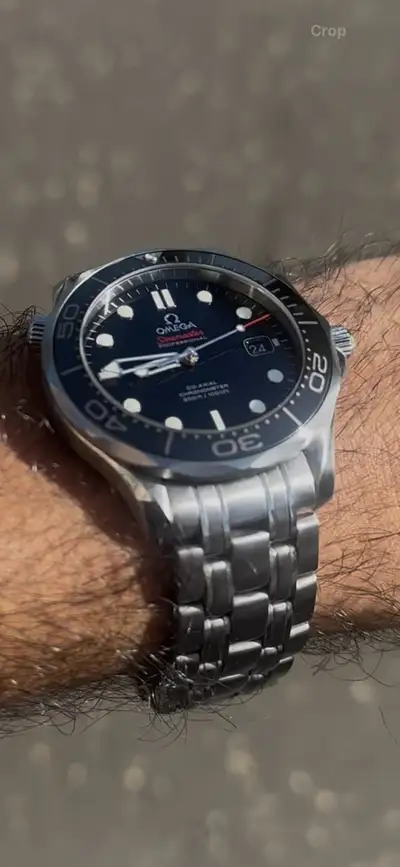 Omega Seamaster 41 ceramic bezel micro