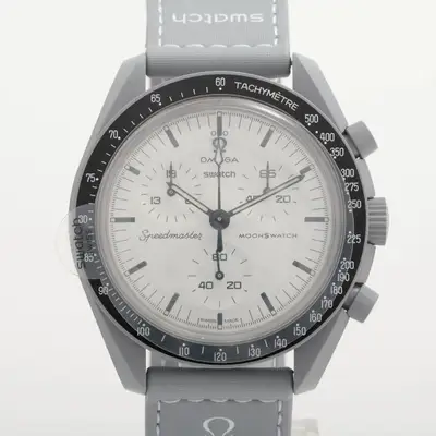 Omega x swatch Speedmaster missions Toe