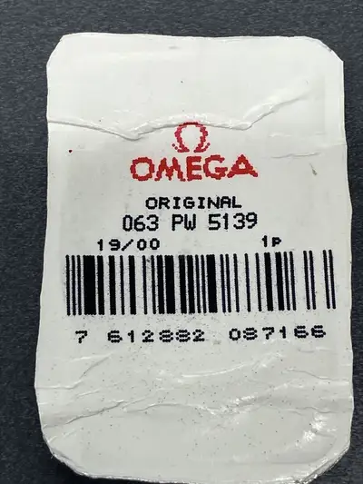 Omega Speedmaster Professional Windshield Plastic