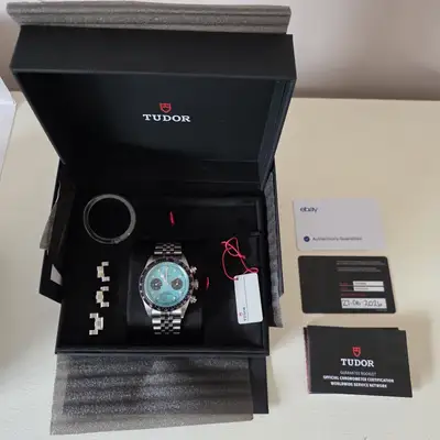 Tudor Black Bay Chronograph M79360N-0024 Flamingo