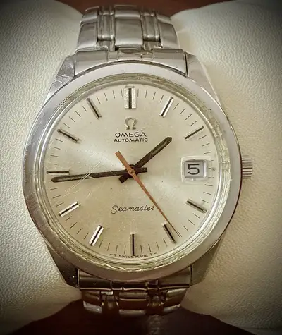 Omega vtn OMEGA seamaster cal 565 date