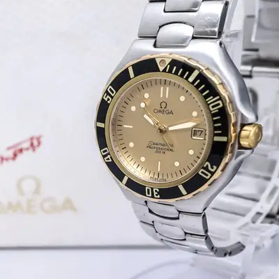 Omega *NEAR w/ OMEGA Seamaster Professional Cal.1441