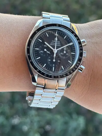 Omega Speedmaster Moonwatch Chronograph Cal.1861 Swiss
