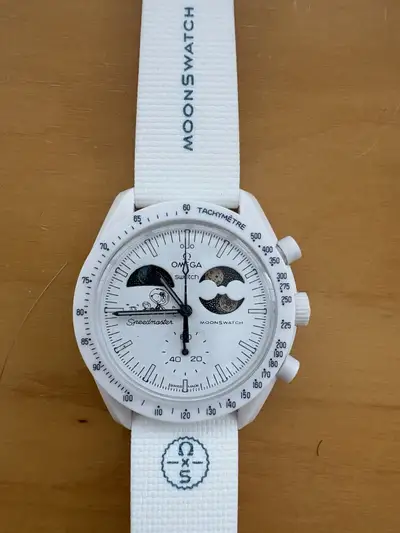 Omega Swatch Speedmaster Moonswatch Moonphase Gold