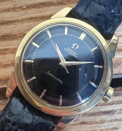 Omega 18ct Gold Omega Seamaster Gold Writing