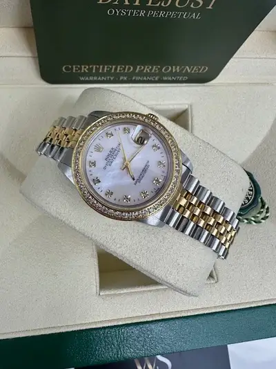 Rolex CERTIFIED STUNNING DATE 18K AND