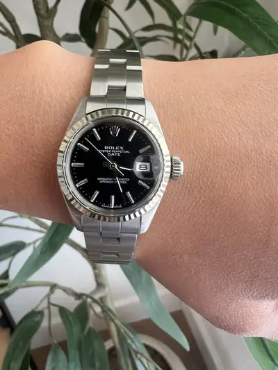Rolex Oyster Perpetual Date Silver Datejust