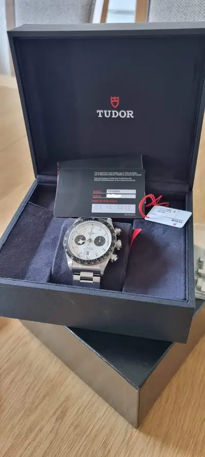 Tudor Black Bay White Adult M79360N-0002