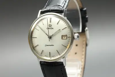 Omega Near OMEGA Seamaster Winding Wach