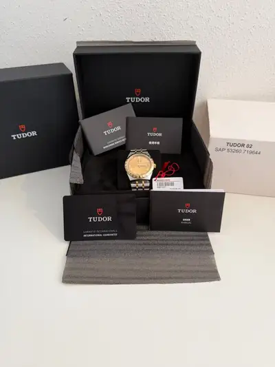 Tudor 28503