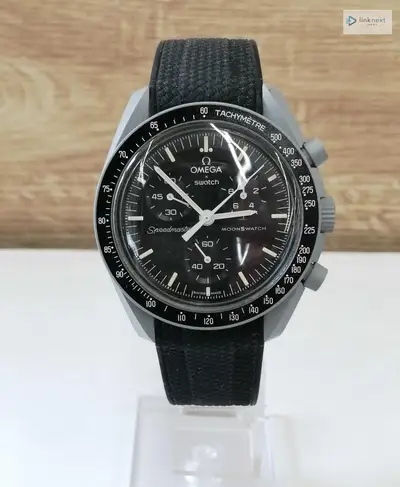 Omega x Swatch SO 33M100 MoonSwatch