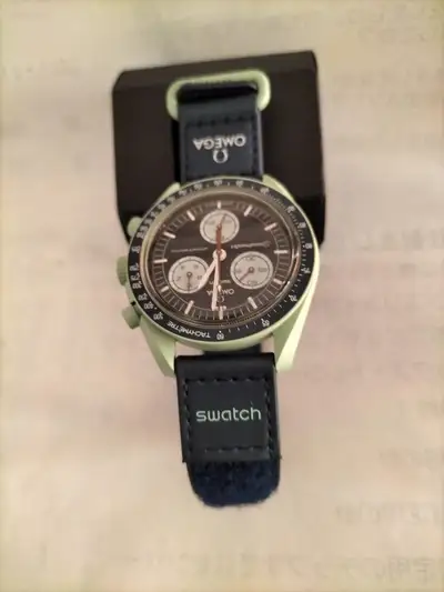 Omega Swatch MISSION TO EARTH Moon