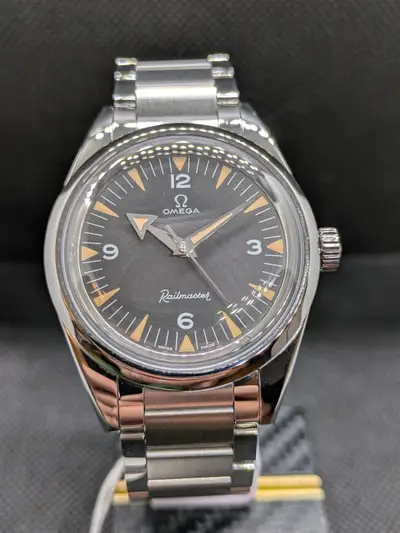 Omega Railmaster Trilogy Near Bracelet