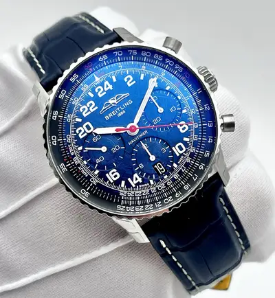 Breitling Navitimer B02 Cosmonaute ‘Artemis’ (AB02307A1C1P1)