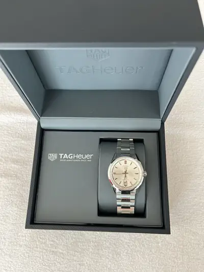 TAG Heuer Carrera Date Silver RRP