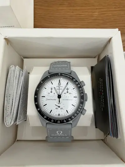 Omega x Swatch MoonSwatch