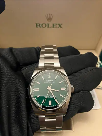 Rolex 126000 Oyster Perpetual Green