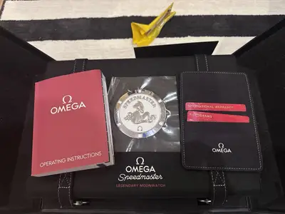 Omega Speedmaster Moonwatch Professional Saphire Sandwich