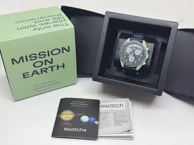 Omega x Swatch Speedmaster SO33G100 MISSION