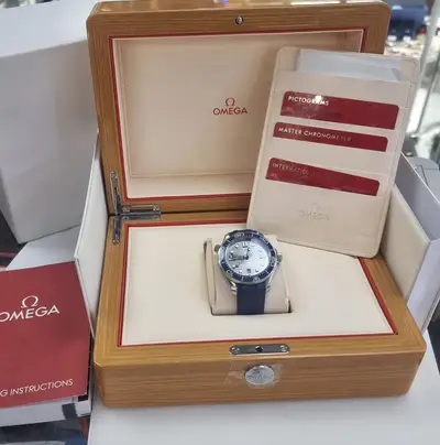 Omega Seamaster Diver Co-Axial Master Chronometer
