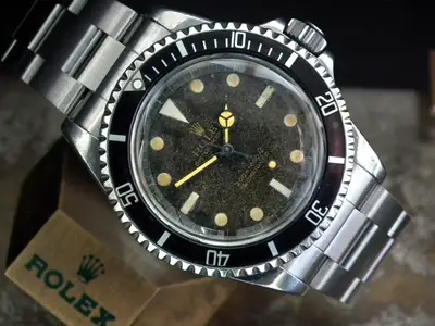 Rolex Totally Rolex Oyster Submariner 5513 with